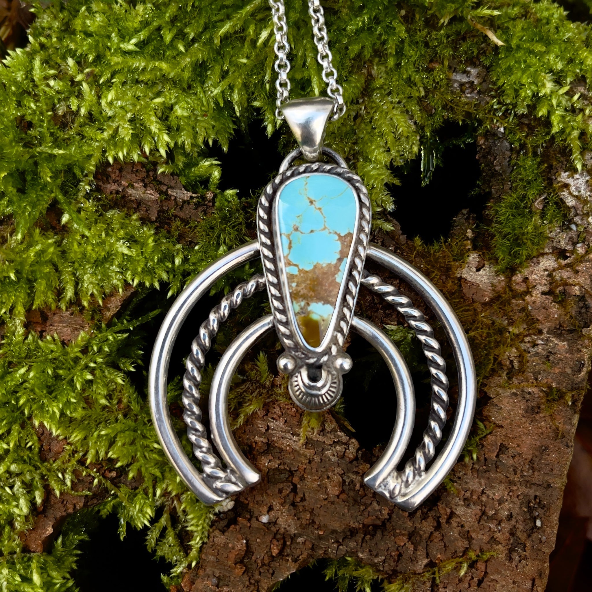 Royston Turquoise Naja Necklace